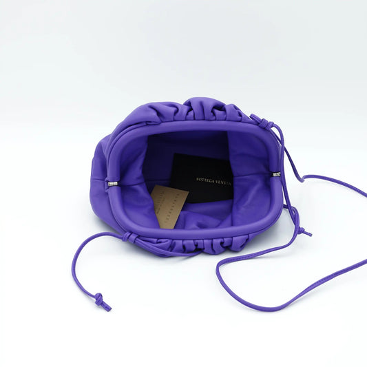 Bottega Veneta Small Pouch Bag in Purple Leather