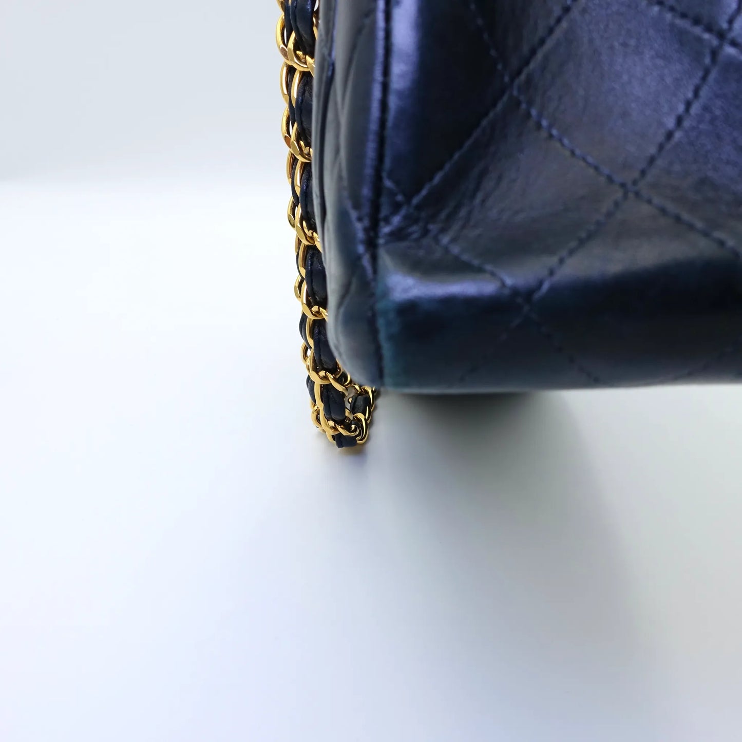 Chanel Classic Single Flap Bag – Black Quilted Lambskin with 24k Gold Hardware (Vintage Series)