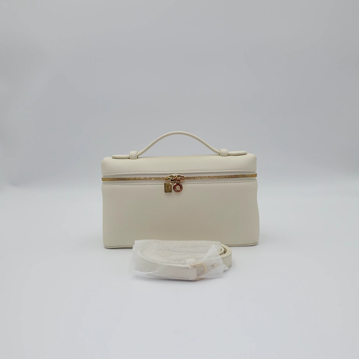 *RARE* Loro Piana Extra Pocket 19 in Whispering White