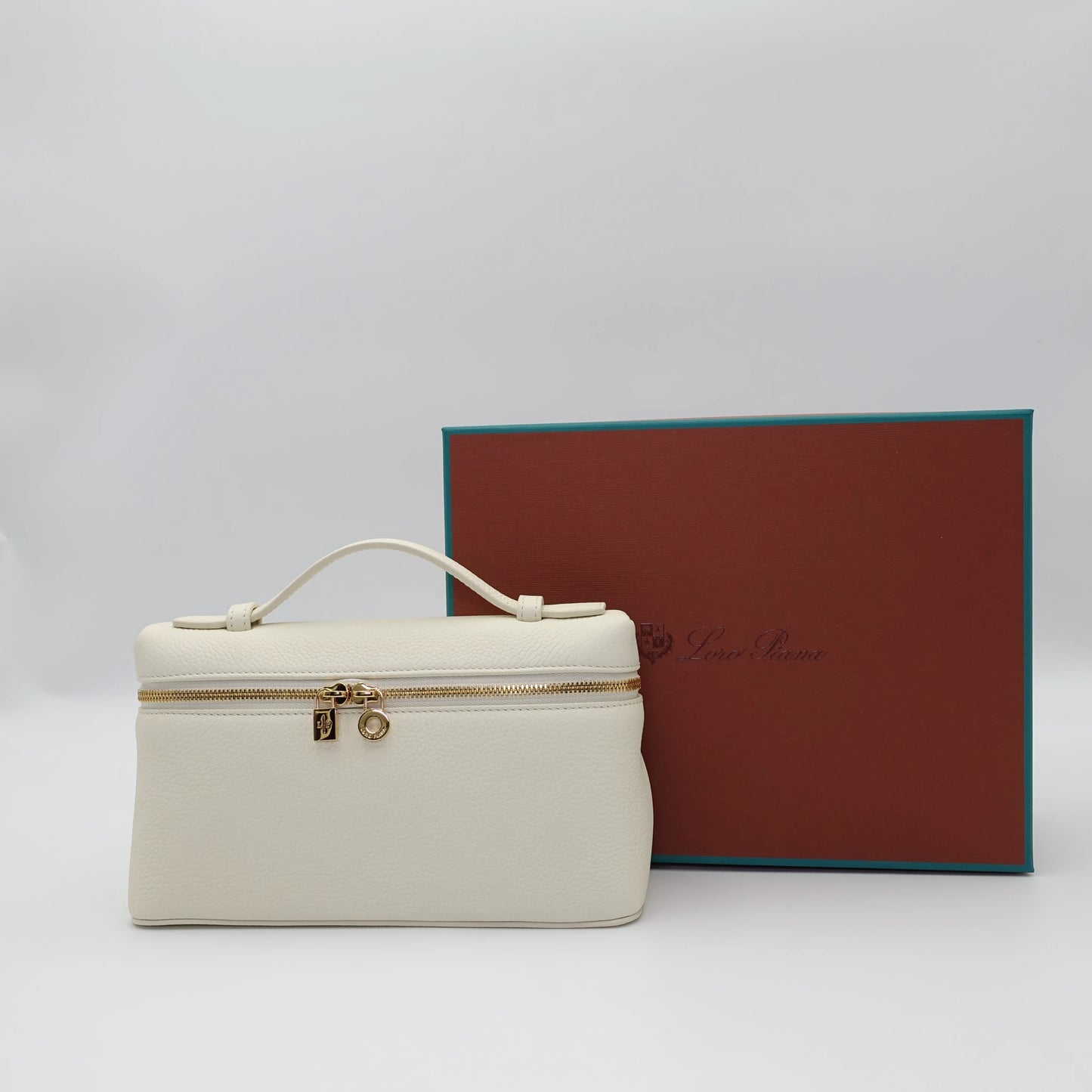 *RARE* Loro Piana Extra Pocket 19 in Whispering White