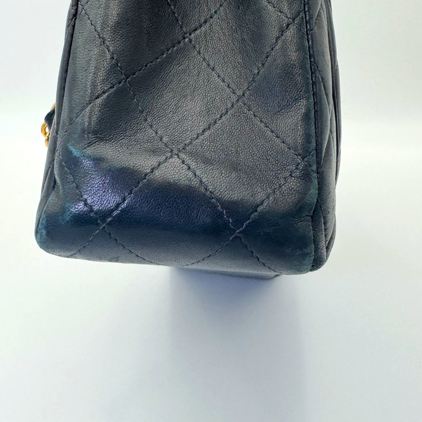 Chanel Classic Single Flap Bag – Black Quilted Lambskin with 24k Gold Hardware (Vintage Series)