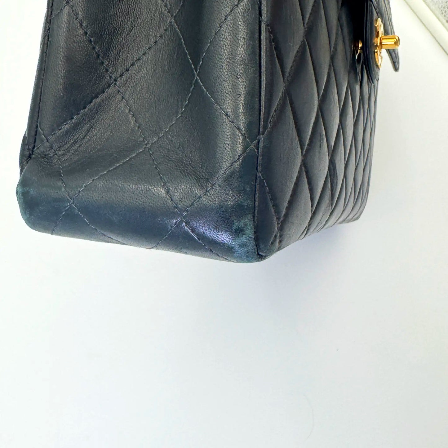 Chanel Classic Single Flap Bag – Black Quilted Lambskin with 24k Gold Hardware (Vintage Series)