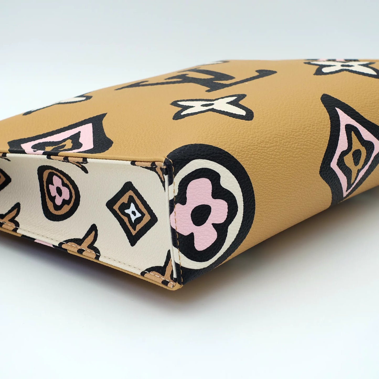 Louis Vuitton Giant Monogram Wild At Heart Toiletry Pouch 26