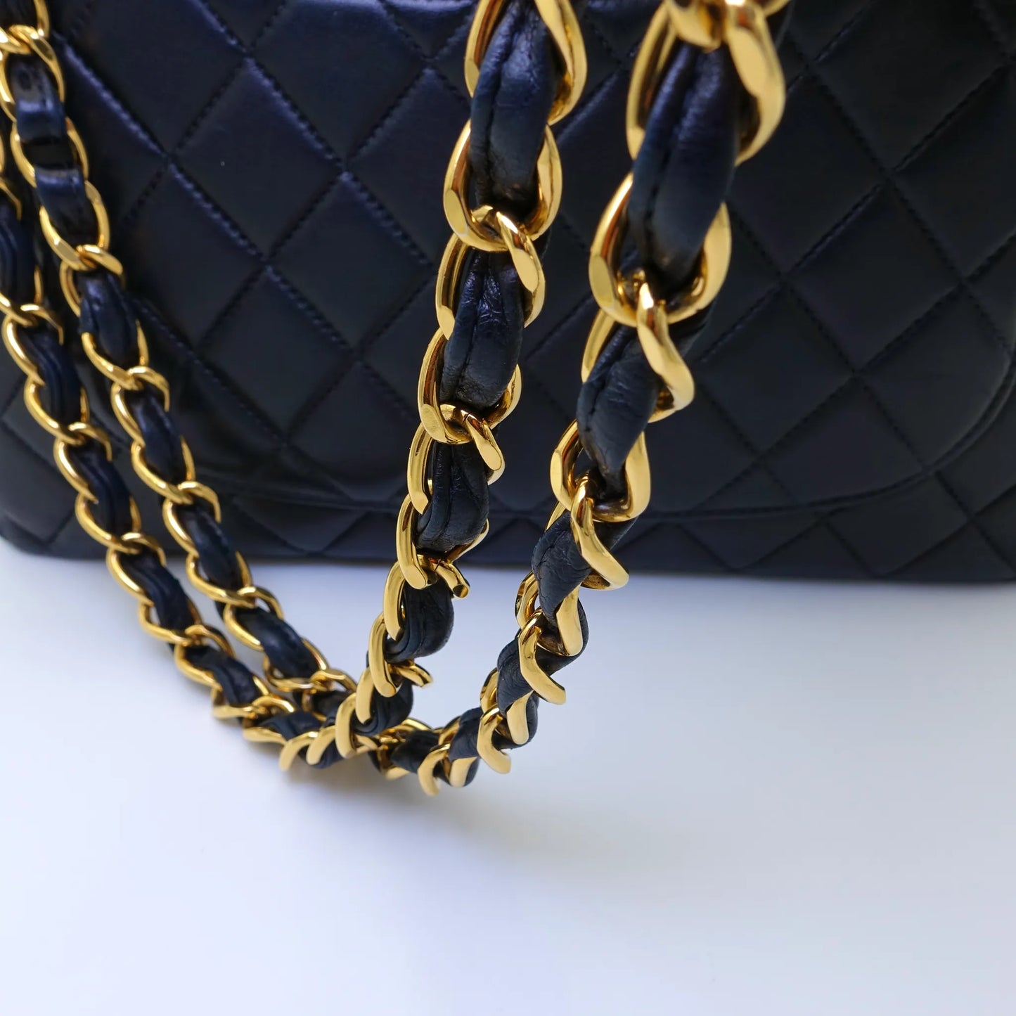 Chanel Classic Single Flap Bag – Black Quilted Lambskin with 24k Gold Hardware (Vintage Series)
