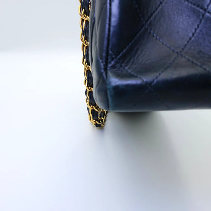 Chanel Classic Single Flap Bag – Black Quilted Lambskin with 24k Gold Hardware (Vintage Series)