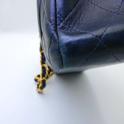 Chanel Classic Single Flap Bag – Black Quilted Lambskin with 24k Gold Hardware (Vintage Series)