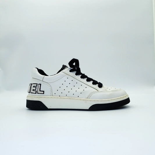 Chanel Black & White Low Top Lace Up Sneakers EU 36