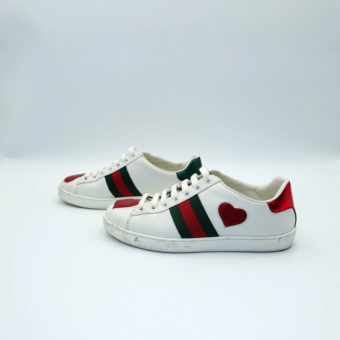 Gucci Ace Embroidered Heart Sneakers EU36