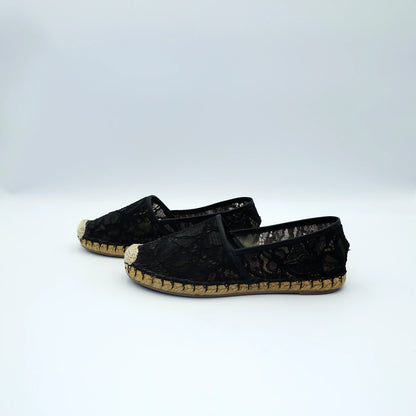 Valentino Garavani Lace Cap-Toe Espadrilles EU36