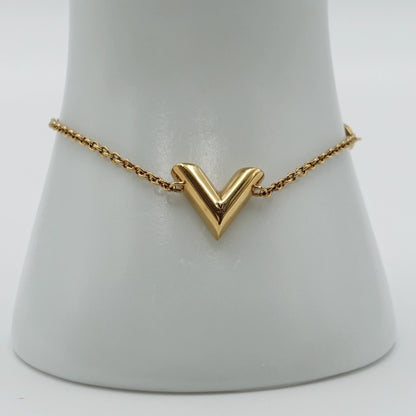 Louis Vuitton Essential V Bracelet
