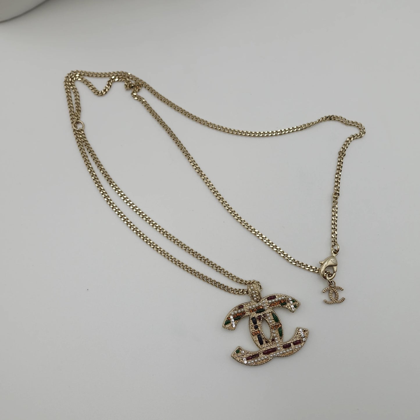 *BRAND NEW*Chanel Large Multicolour CC Beaded & Crystal Pendant Necklace