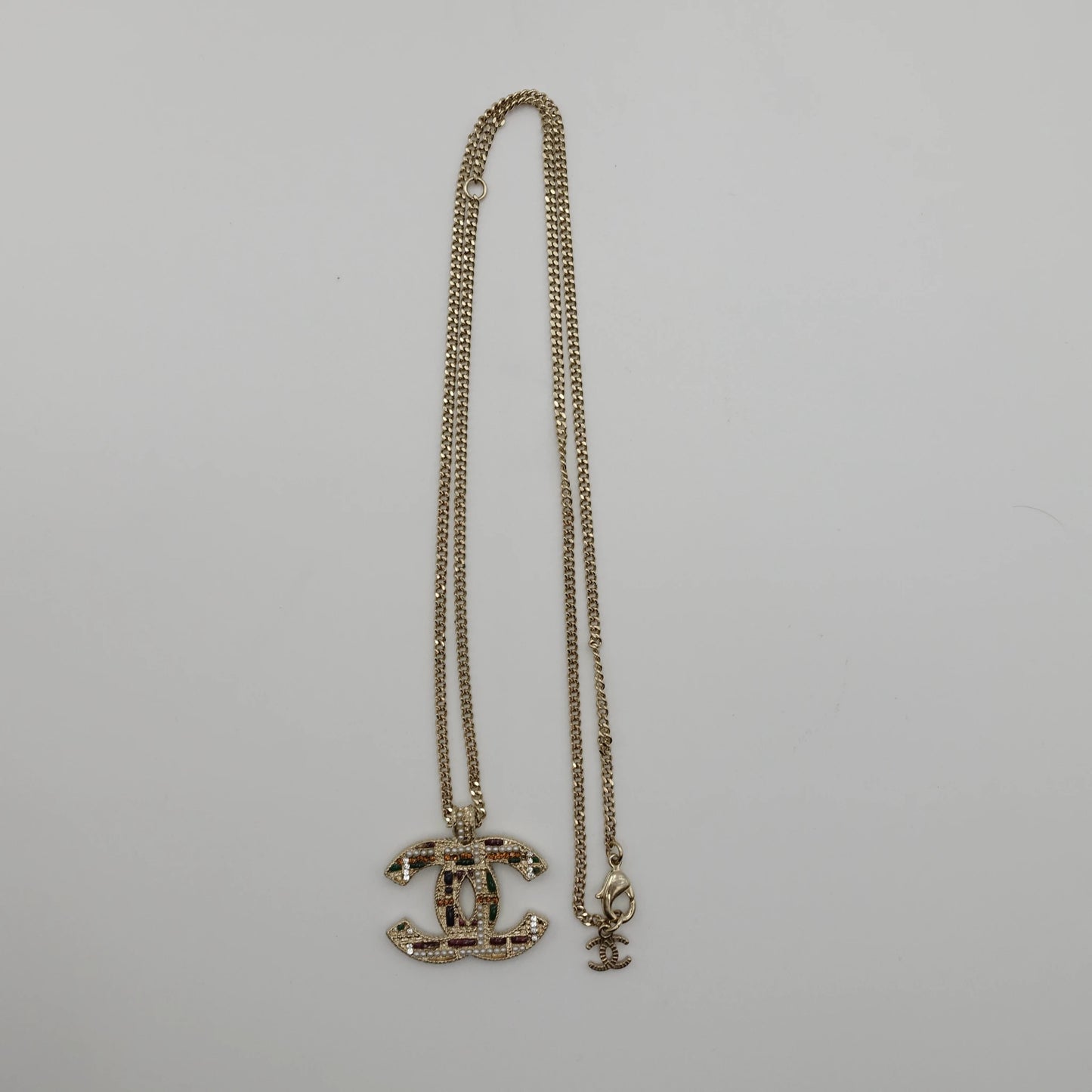*BRAND NEW*Chanel Large Multicolour CC Beaded & Crystal Pendant Necklace