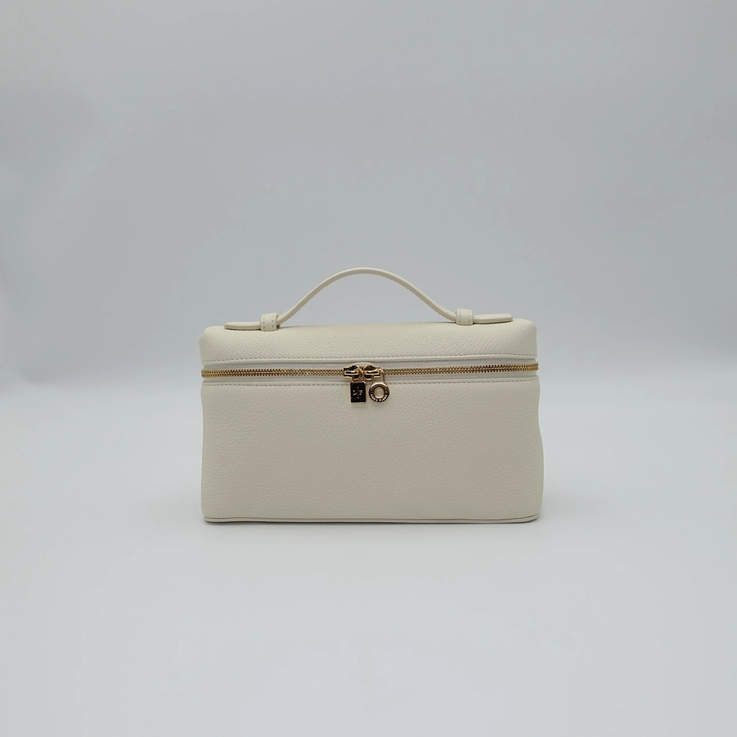 *RARE* Loro Piana Extra Pocket 19 in Whispering White