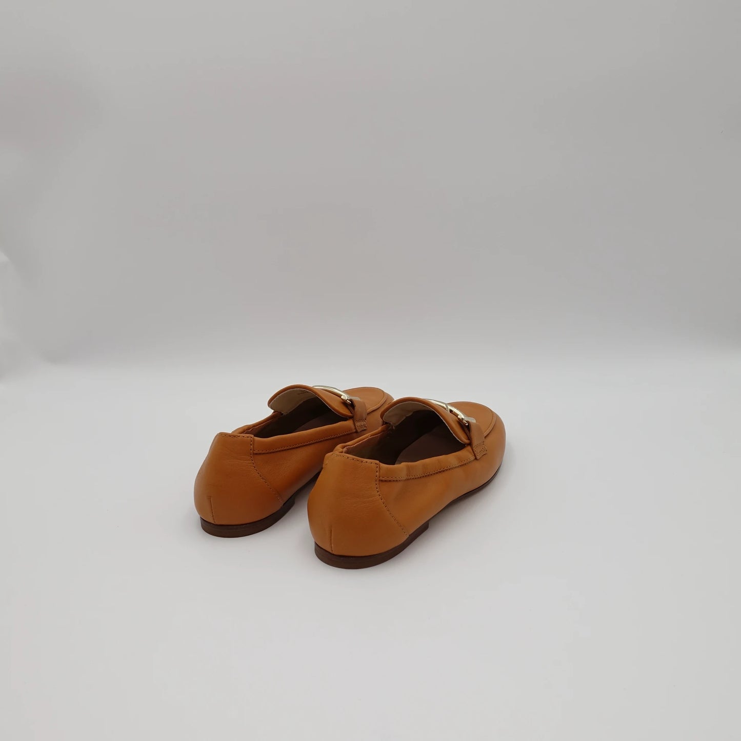 *BRAND NEW* Tods Elasticated Loafers in Tan EU36