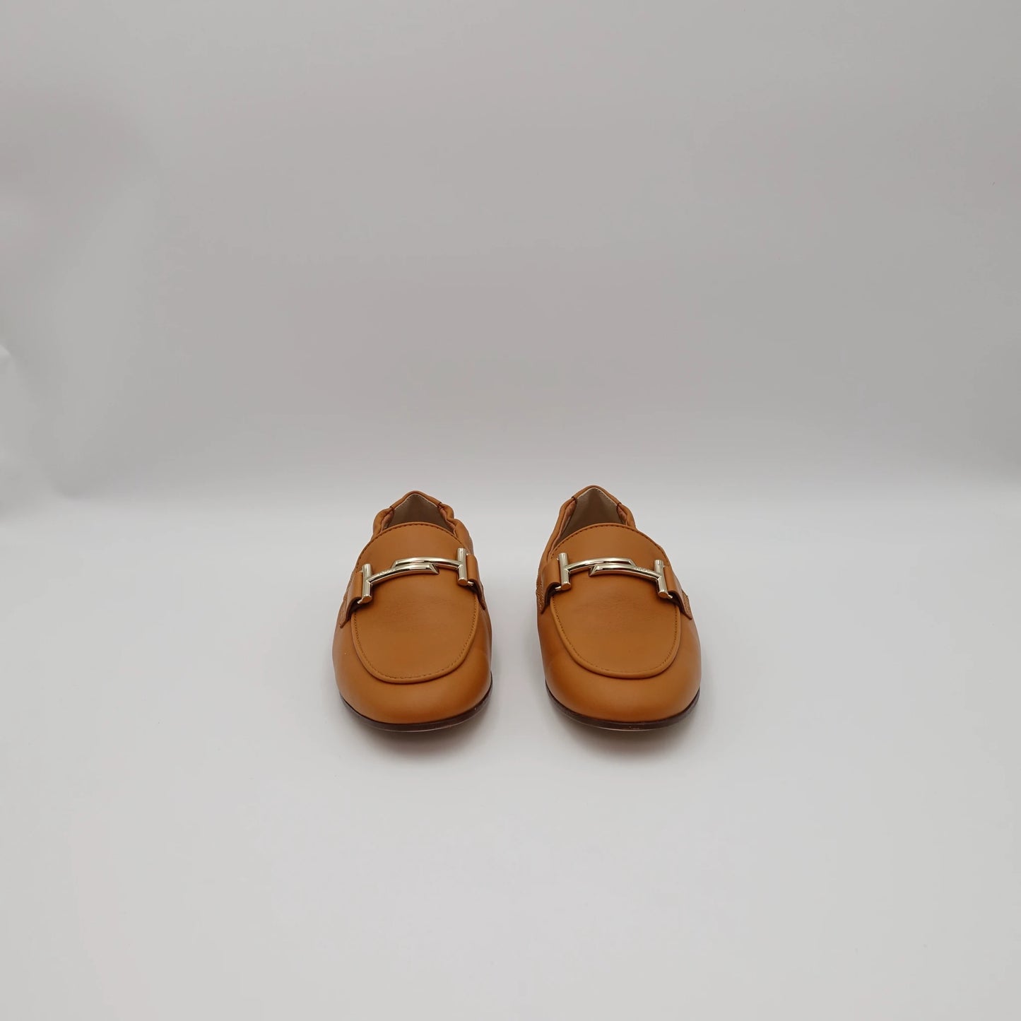 *BRAND NEW* Tods Elasticated Loafers in Tan EU36