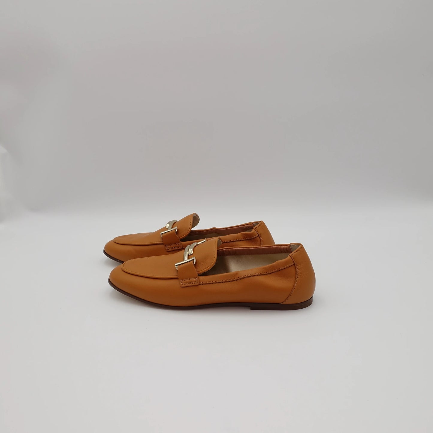 *BRAND NEW* Tods Elasticated Loafers in Tan EU36