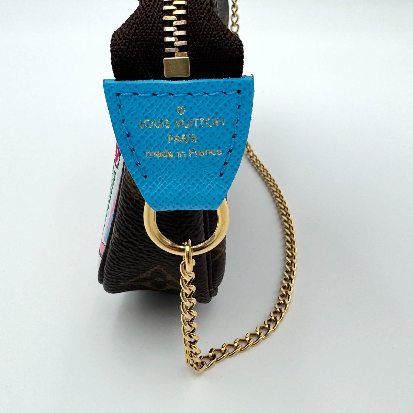 Louis Vuitton Mini Pochette – Vivienne Seoul Edition